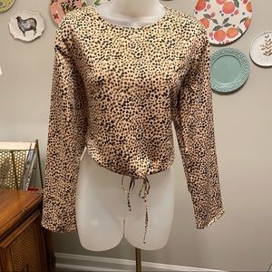 NWT - Levi’s Leopard Print Crop